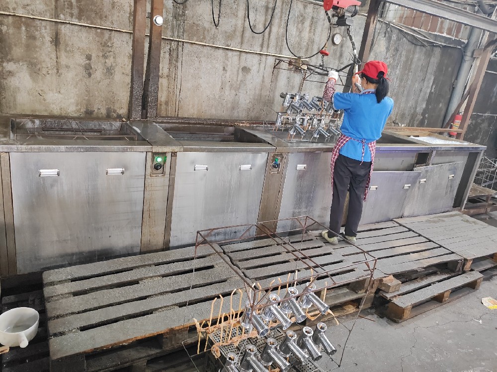 超声波清洗部门